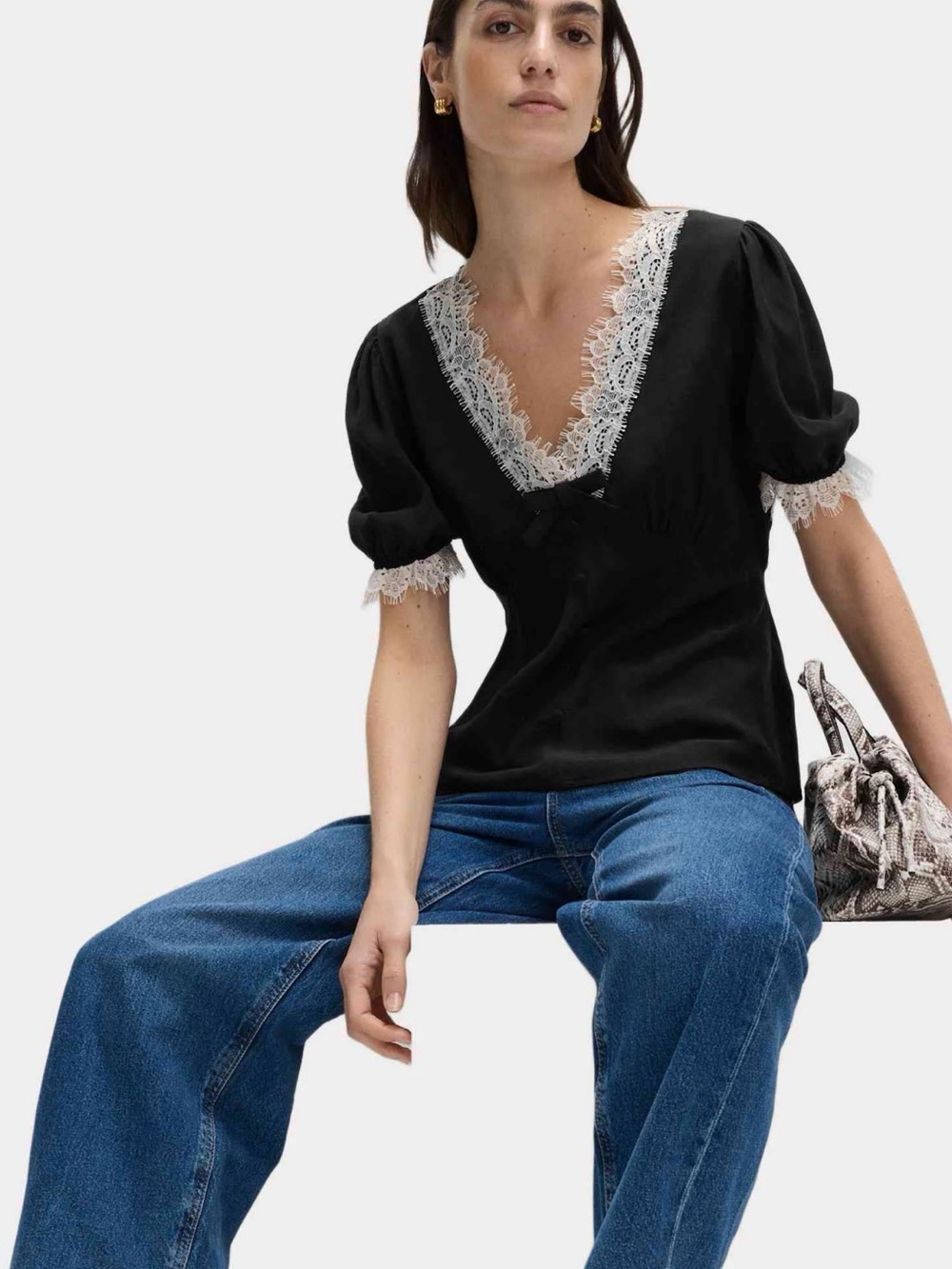 M&S fitted V-neck blouse. UK14/US10